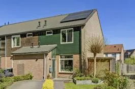 Hoekwoning te koop: de Vlashegge 87, Dieren-Noord boven spoorlijn Dieren