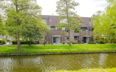 Tussenwoning te koop: De Vliet 7, Maadbuurt Velserbroek