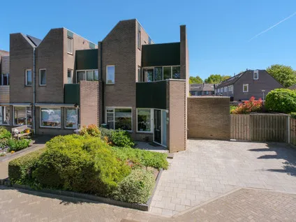 Hoekwoning te koop: De Vogelweide 46, Leemslagen Noord Almelo