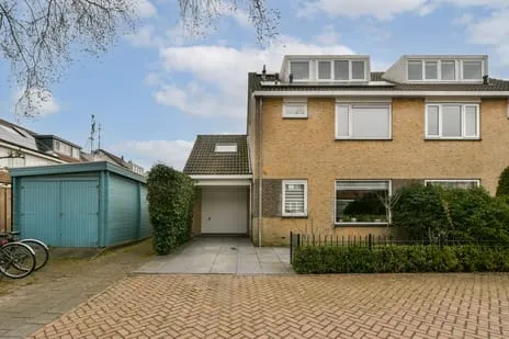 Hoekwoning te koop: De Vriendschap 37, Molenbuurt Amstelveen