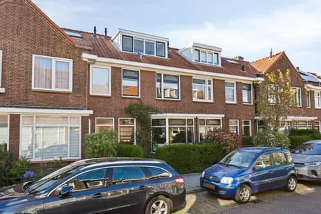 Tussenwoning te koop: De Vriesstraat 46, Ministersbuurt-Oost Delft