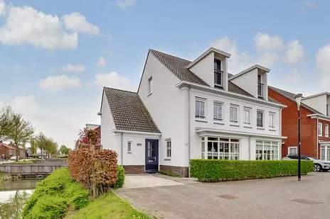 Hoekwoning te koop: De Vroonhof 1, Verspreide huizen van Werkhoven Werkhoven