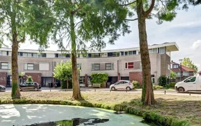 Tussenwoning te koop: De Waterloop 4, Oranjebuurt-Noord Leerdam