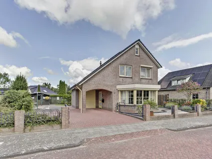 Koopwoning: De Wieken 22 in Sint Jansklooster - €530.000 - 163m²
