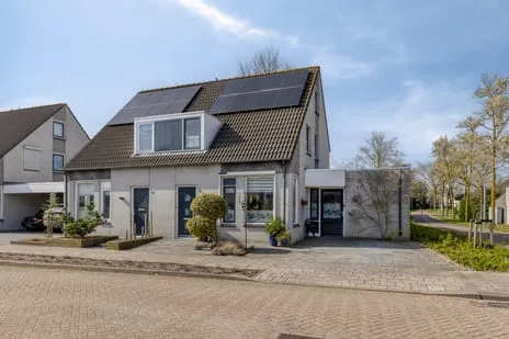Hoekwoning te koop: De Wieken 53, Zoggel Uden