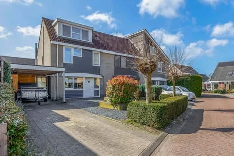Hoekwoning te koop: De wiezeboom 18, Nieuwe gagels Steenwijk