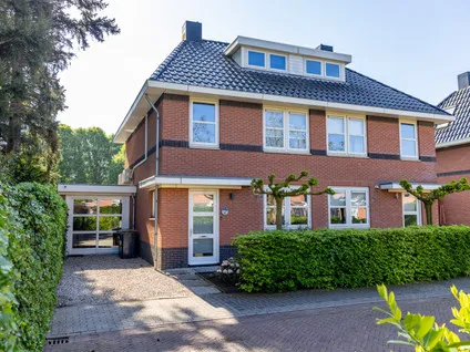 Hoekwoning te koop: De Ymhof 12, De Lage Es Rijssen