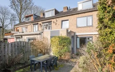 Tussenwoning te koop: De Zeeg 54, Centrum Oost Barendrecht