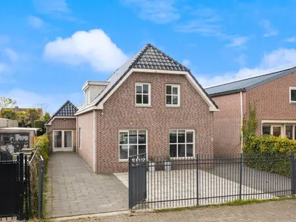 Vrijstaande woning te koop: De Zwingel 6, Die Swaluw Lage Zwaluwe
