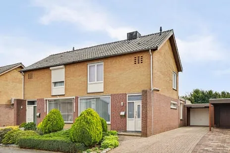 Hoekwoning te koop: Debetslaan 31, Nieuwenhagerheide Landgraaf
