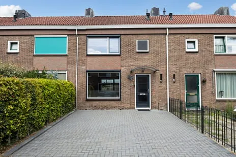 Tussenwoning te koop: Debussylaan 89, Componistenkwartier Apeldoorn