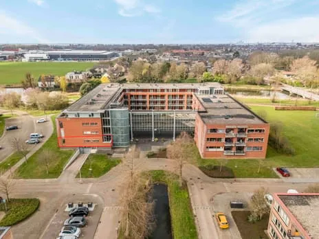 Appartement te koop: Debussyring 1, Oud-Beijerland Poortwijk Oud-Beijerland