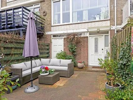 Tussenwoning te koop: Debussystraat 39, Fortuinwijk-Noord Leiden