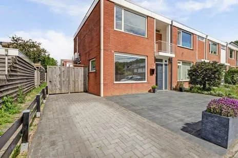 Hoekwoning te koop: Debussystraat 86, Ter Weijde Componistenbuurt Culemborg