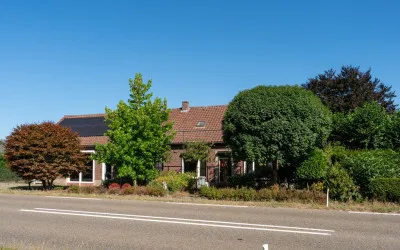 Vrijstaande woning te koop: Deckersstraat 12, Deckerstraat-Bergdijk Leveroy