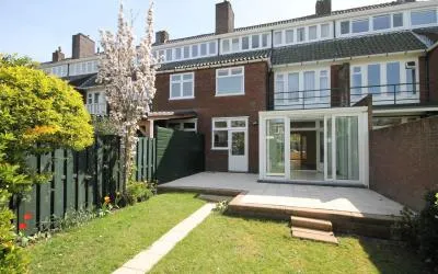 Hoekwoning te huur: Deijlerweg 37, Groot Deijleroord en Ter Weer Wassenaar