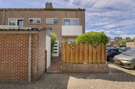 Hoekwoning te koop: Deining 33, Rijnsoever-Oost Katwijk (Zh)
