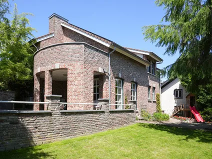 Vrijstaande woning te koop: Deken Hennissenstraat 11, Gulpen Gulpen