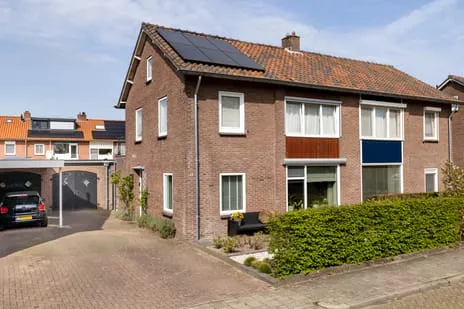 Twee-onder-één-kap te koop: Deken van der Waardenlaan 6, Parkweg en omgeving Almelo