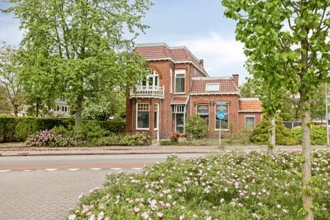 Twee-onder-één-kap te koop: Deldensestraat 1, Heeckeren Goor