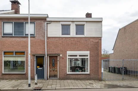 Hoekwoning te koop: Deldensestraat 6, Bornsestraat Midden-Riet Noord Almelo