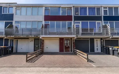 Tussenwoning te koop: Delf 57, Veendam-Sorghvliet Veendam