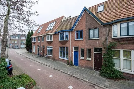 Tussenwoning te koop: Delfgauwseweg 211, Wippolder-Noord Delft