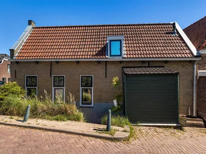 Hoekwoning te koop: Delfshavenseweg 1, Overschie Rotterdam