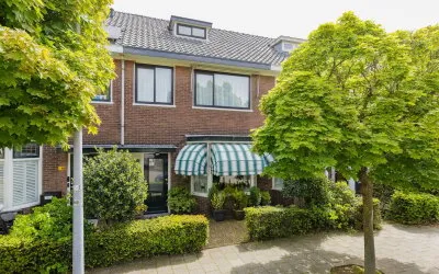Tussenwoning te koop: Delistraat 4, Soendabuurt Haarlem