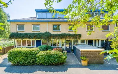 Tussenwoning te koop: Delle Alpihof 50, Park de Meer Amsterdam