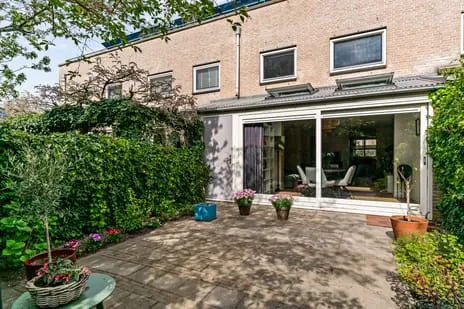 Tussenwoning te koop: Delle Alpihof 6, Park de Meer Amsterdam