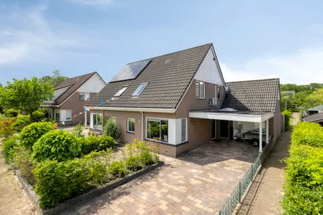 Twee-onder-één-kap te koop: Delmer 18, Vledder Vledder