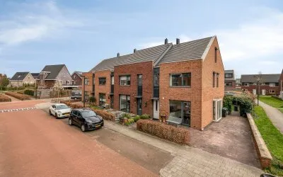 Hoekwoning te koop: Delta 7, Het Onderdijks Kampen