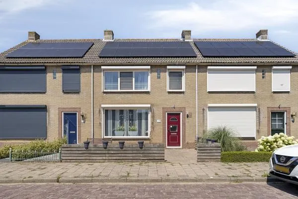 Tussenwoning te koop: Deltastraat 19, Kern Lewedorp Lewedorp