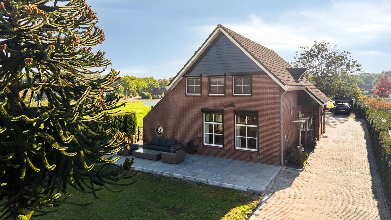 Vrijstaande woning te koop: Den Aam 9, Lengel