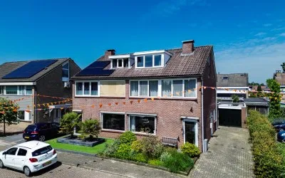 Twee-onder-één-kap te koop: Den Bramel 12, Schelfhorst Zuidoost Almelo