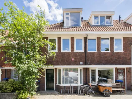 Tussenwoning te koop: Den Brielstraat 7, Geuzenwijk Utrecht