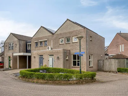 Hoekwoning te koop: Den Boogerd 1, Heusden centrum Heusden