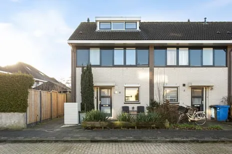 Hoekwoning te koop: Den Uylstraat 1, Ittersumerbroek Zwolle