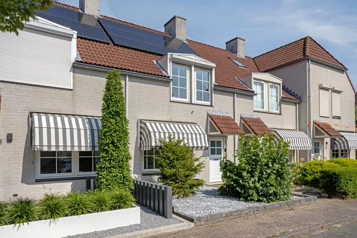 Tussenwoning te koop: Denariehof 6, Brouwershof Valkenswaard