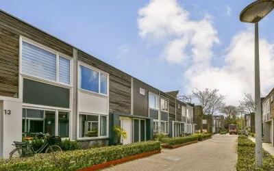 Tussenwoning te koop: Denderhof 15, Amsterdam
