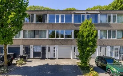 Tussenwoning te koop: Dennekruid 46, Ommoord Rotterdam