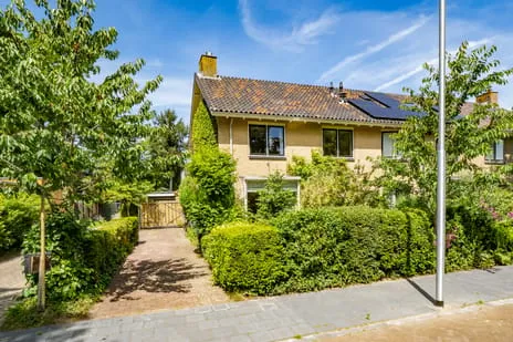 Corner house for sale: Dennenhorst 22, Driebergen-Oost en Zuid Driebergen-Rijsenburg
