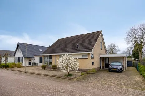 Vrijstaande woning te koop: Dennenstraat 4, Millingen aan de Rijn-Oost Millingen Aan De Rijn