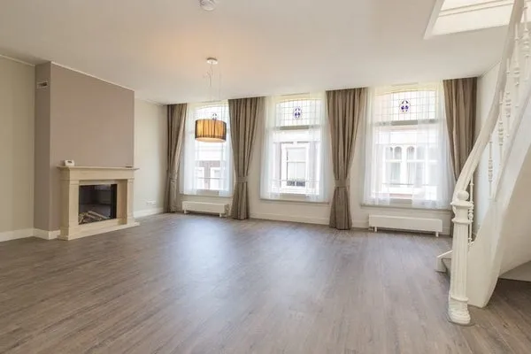 Woning te huur: Denneweg, 'S-Gravenhage