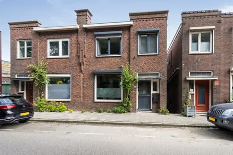 Twee-onder-één-kap te koop: Dennis Leestraat 45, Stampersgat Stampersgat
