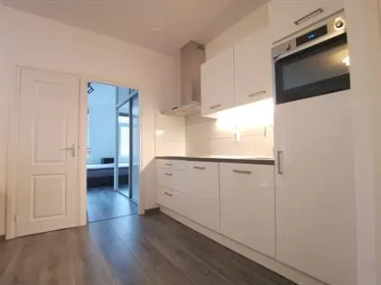 Room for rent: Derde Kostverlorenkade, Cremerbuurt-West Amsterdam