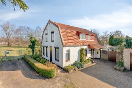 Vrijstaande woning te koop: Derde Zeine 1, Meerdijk Waalwijk