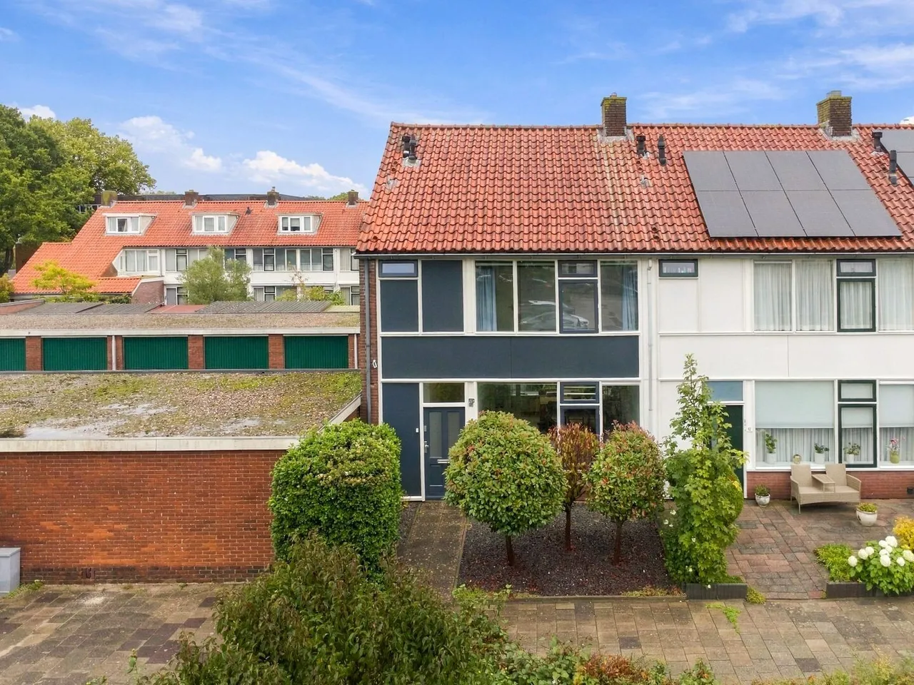 Tussenwoning te koop: Derkinderenstraat 14, Woerden