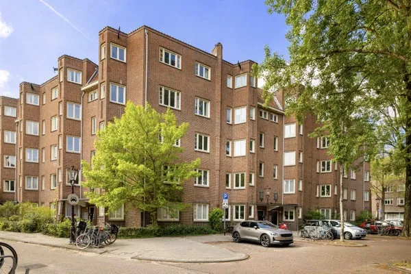 Appartement te koop: Des Présstraat 18-1, Bertelmanpleinbuurt Amsterdam